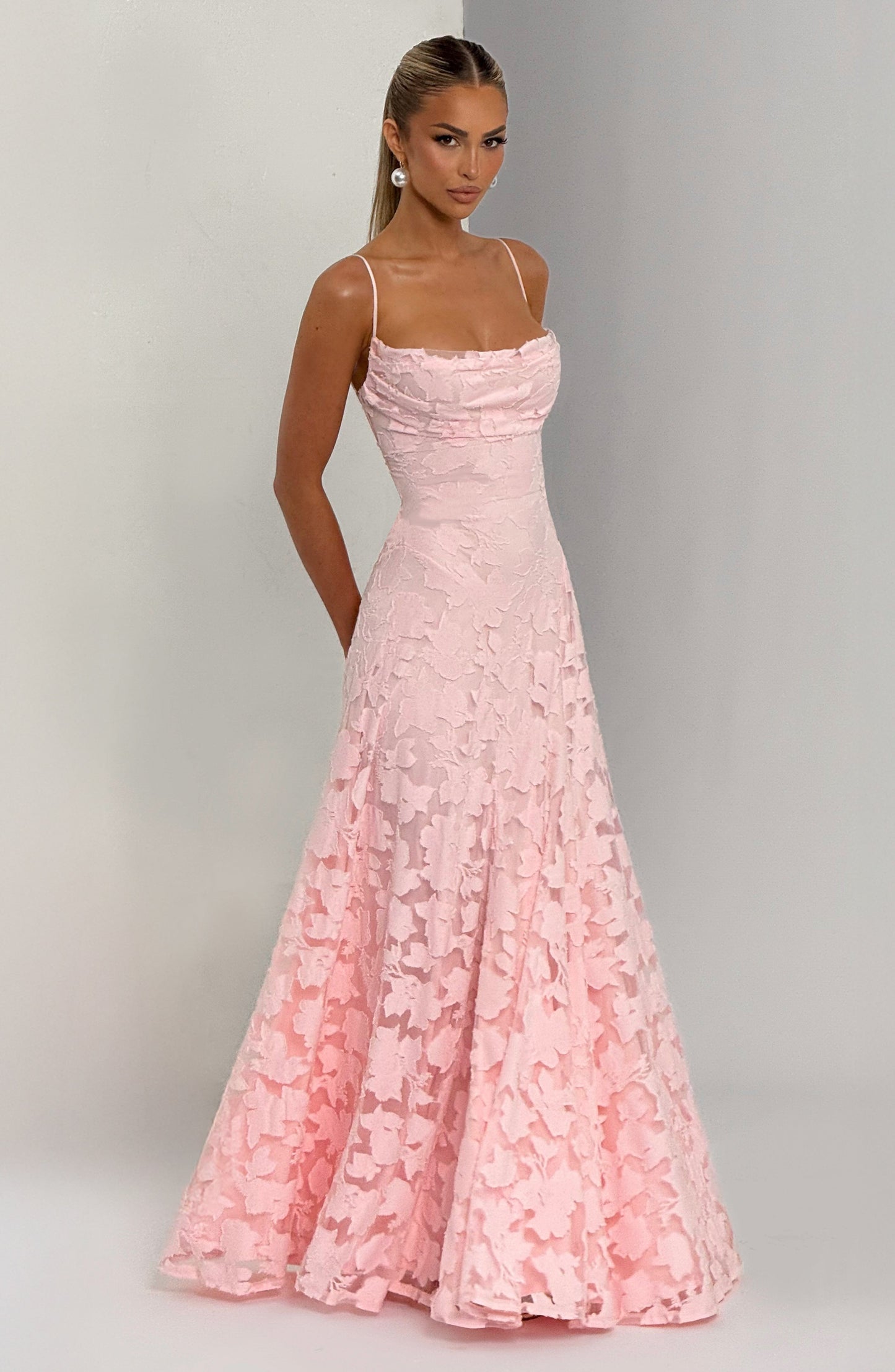 Sukienka maxi Bellavienne