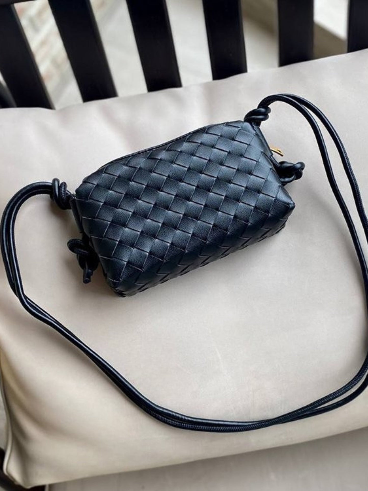 Eloise Torba Crossbody