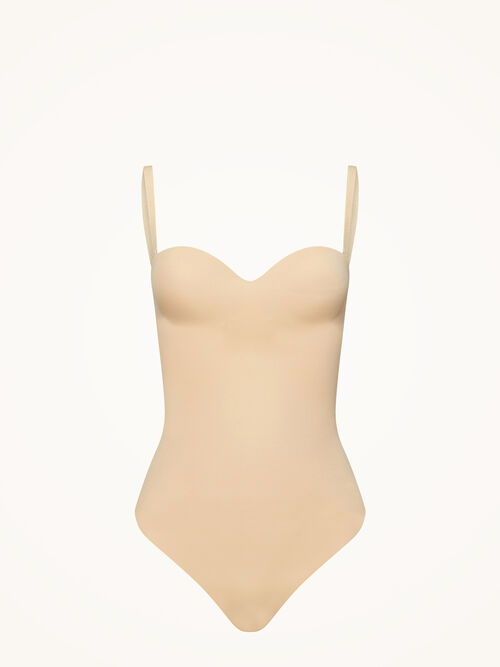 Mila Modelujący Stringowy Body Elegancji