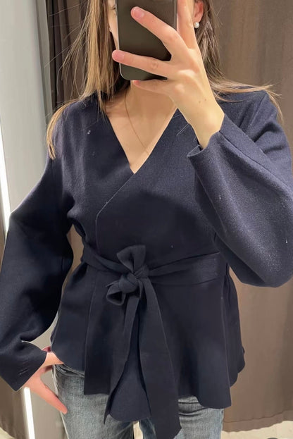 Sweter Avery z wiązaniem