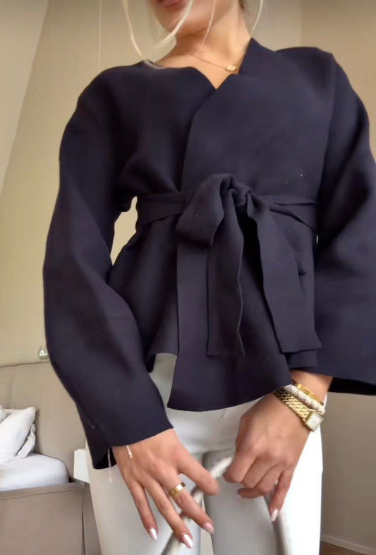 Sweter Avery z wiązaniem