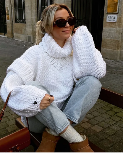 Sweter Nala z Golfem i Luźnym Krojem