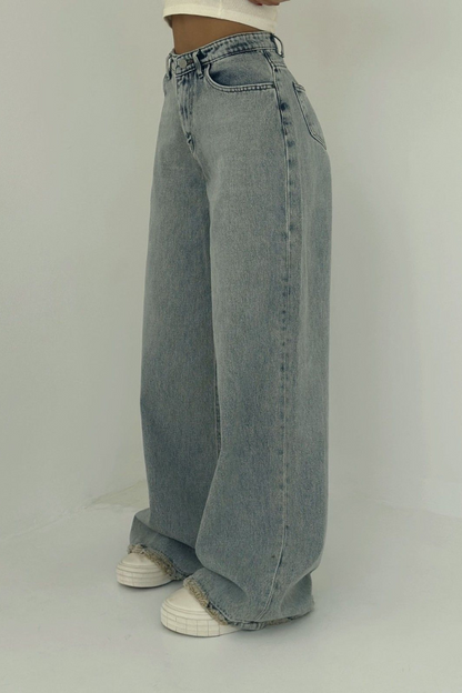 Jeansy Ziara w vintage stylu z szerokimi nogawkami