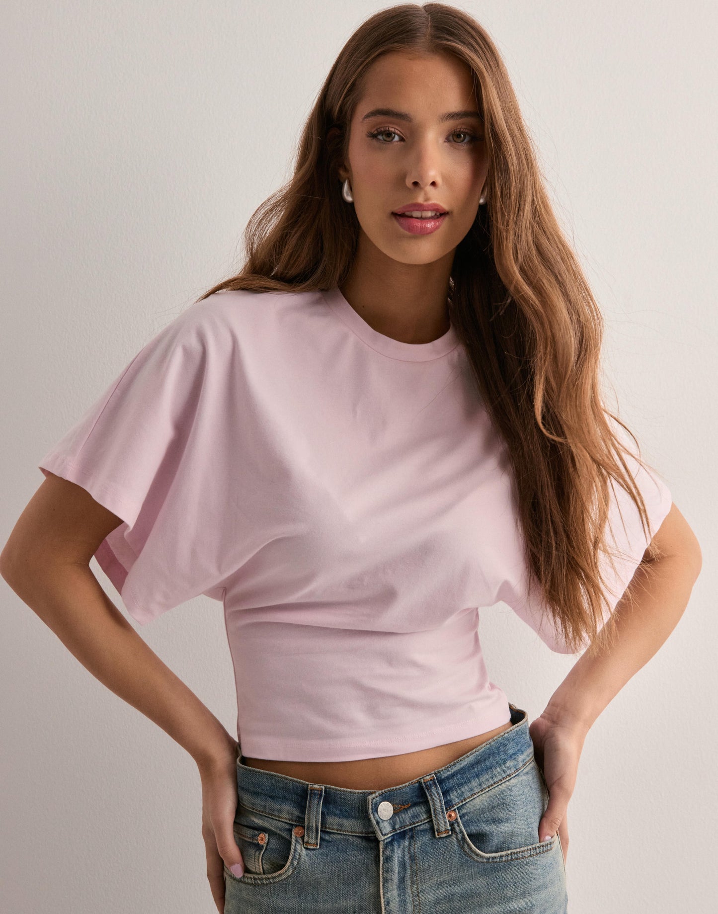 Nichola T-shirt z szerokimi rękawami